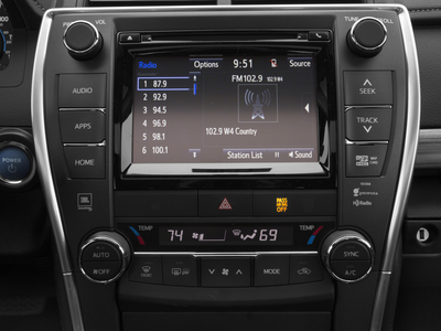 2017 Toyota Camry Hybrid XLE