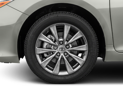 2017 Toyota Camry Hybrid XLE