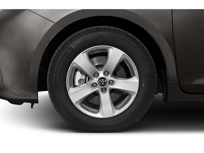 2019 Toyota Sienna XLE