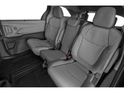 2022 Toyota Sienna LE