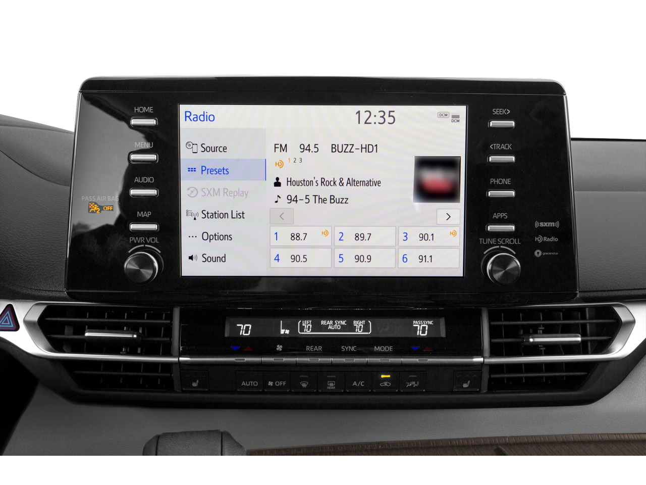 2022 Toyota SIENNA XLE XLE