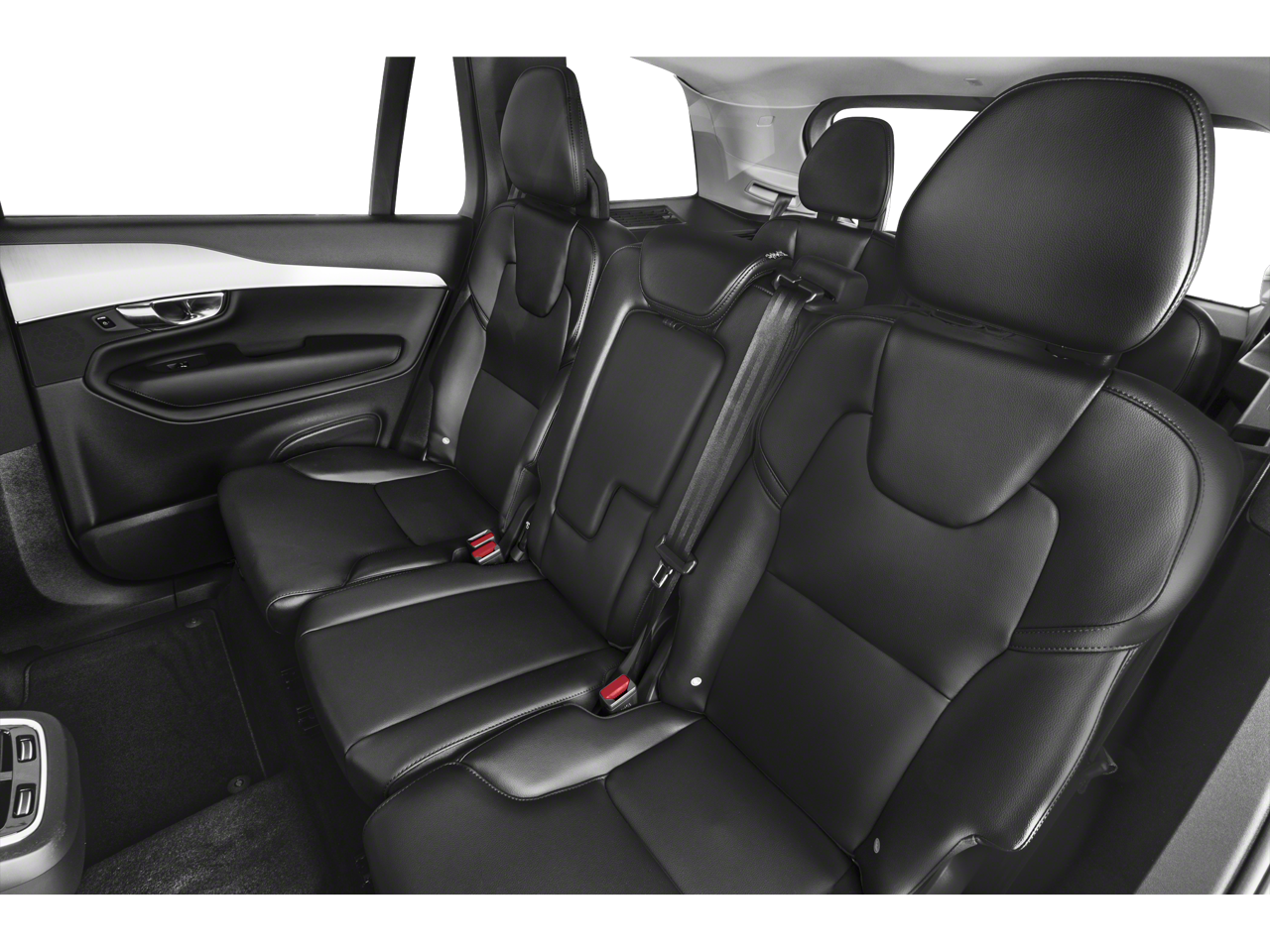 2024 Volvo XC90 B5 Plus