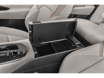 2025 Toyota CROWN Limited