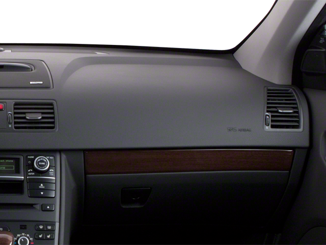 2011 Volvo XC90 3.2 W/ LEATHER & REAR PARK ASSIST