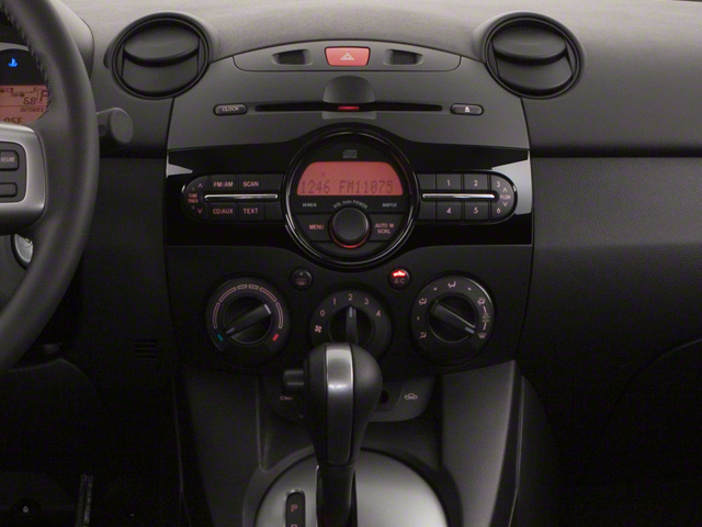 2013 Mazda Mazda2 Touring
