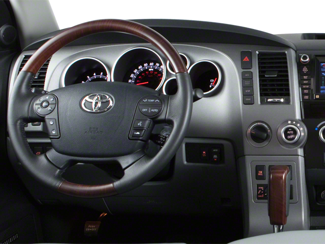 2013 Toyota Sequoia SR5