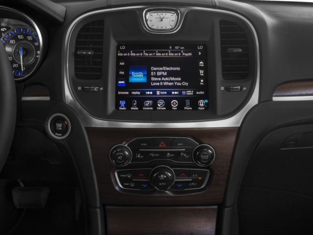 2016 Chrysler 300 300C Platinum