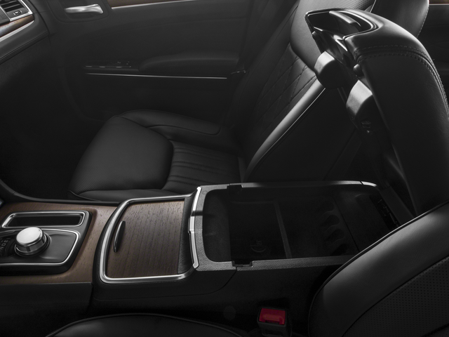 2016 Chrysler 300 300C Platinum