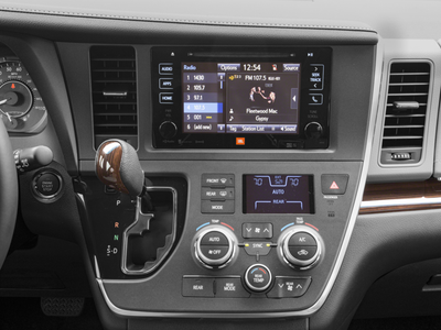 2017 Toyota Sienna Limited