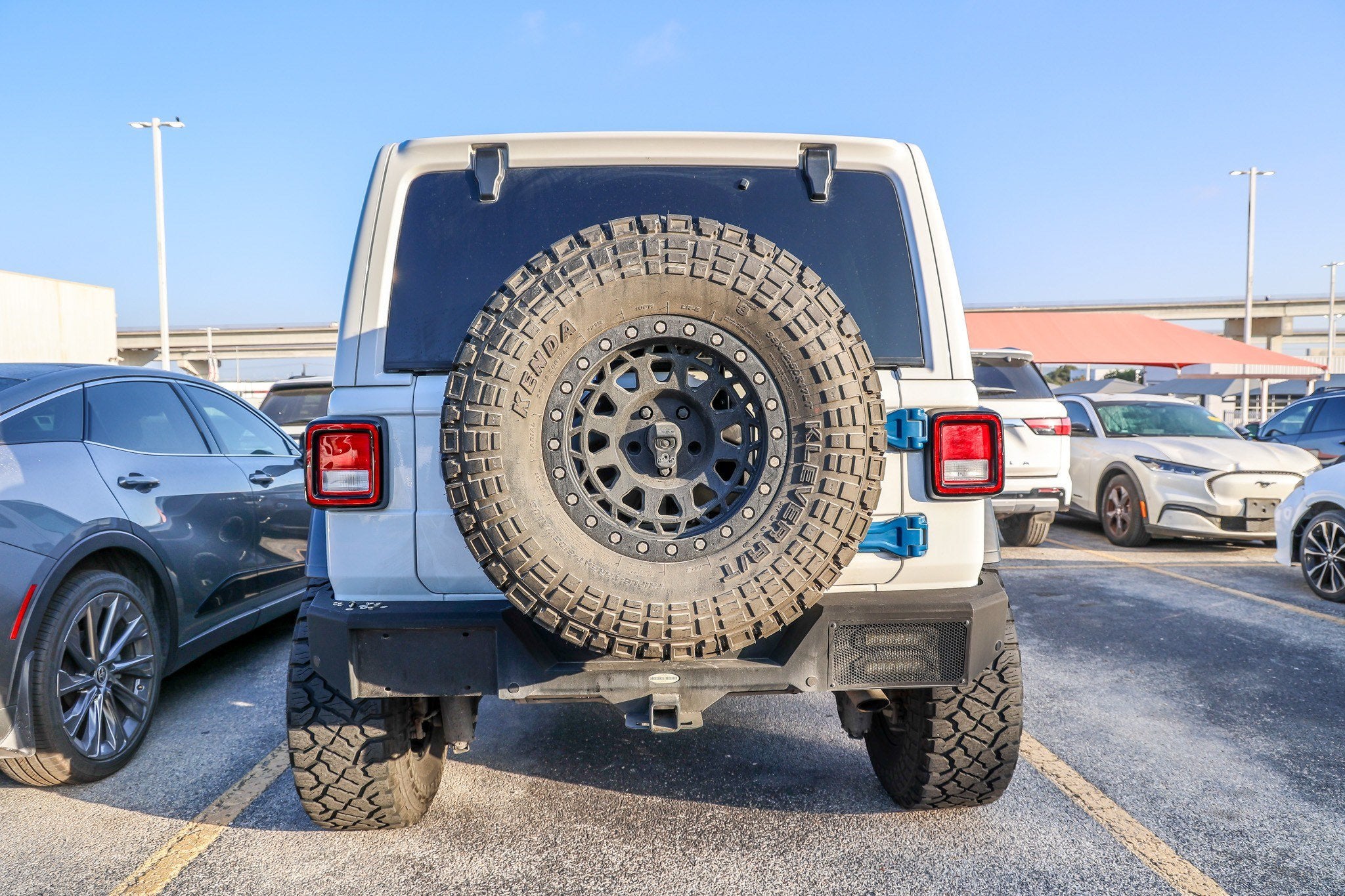 2022 Jeep Wrangler Unlimited Willys
