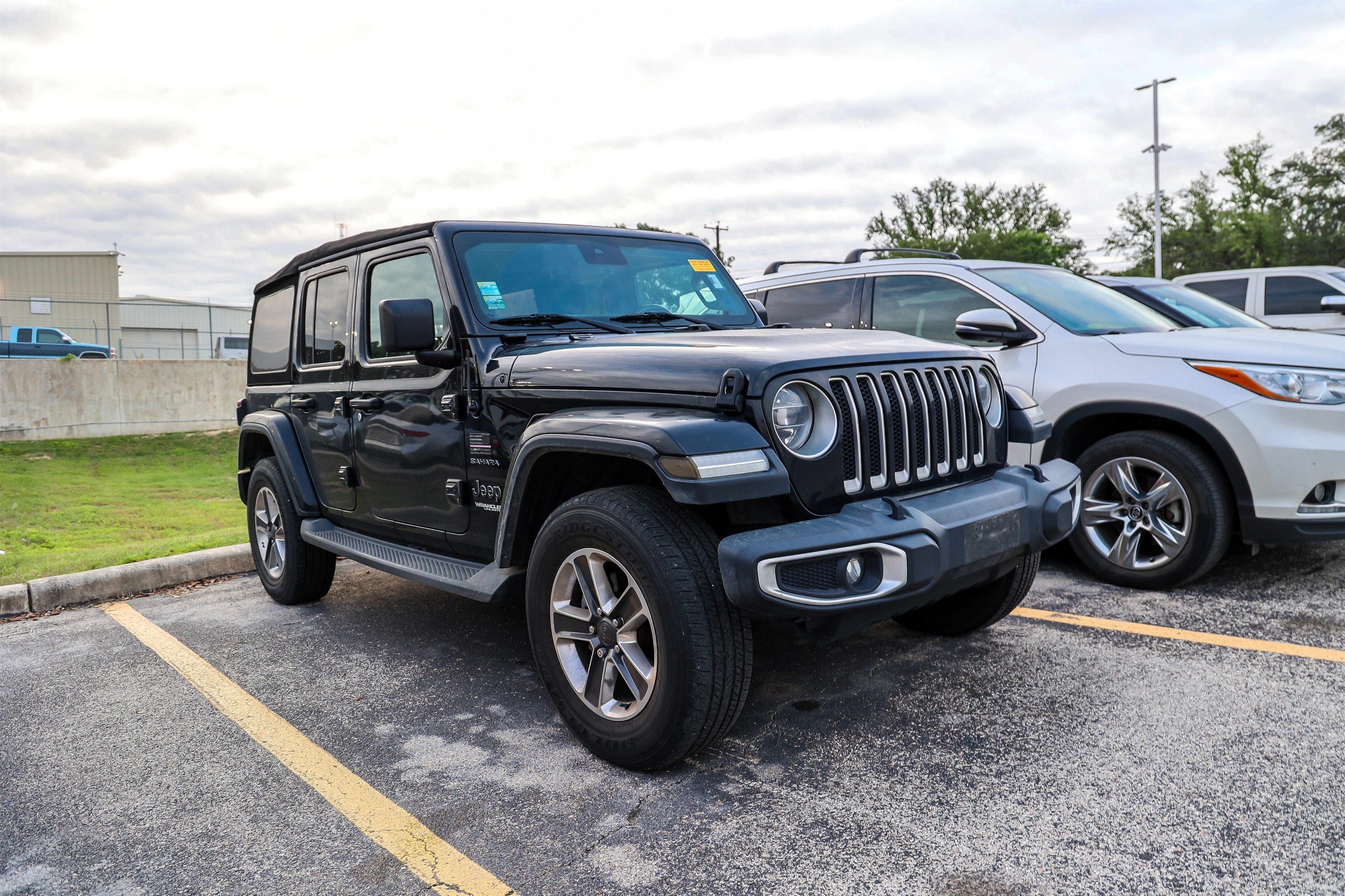 2019 Jeep Wrangler Sahara