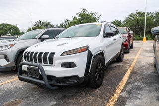 2017 Jeep Cherokee Sport