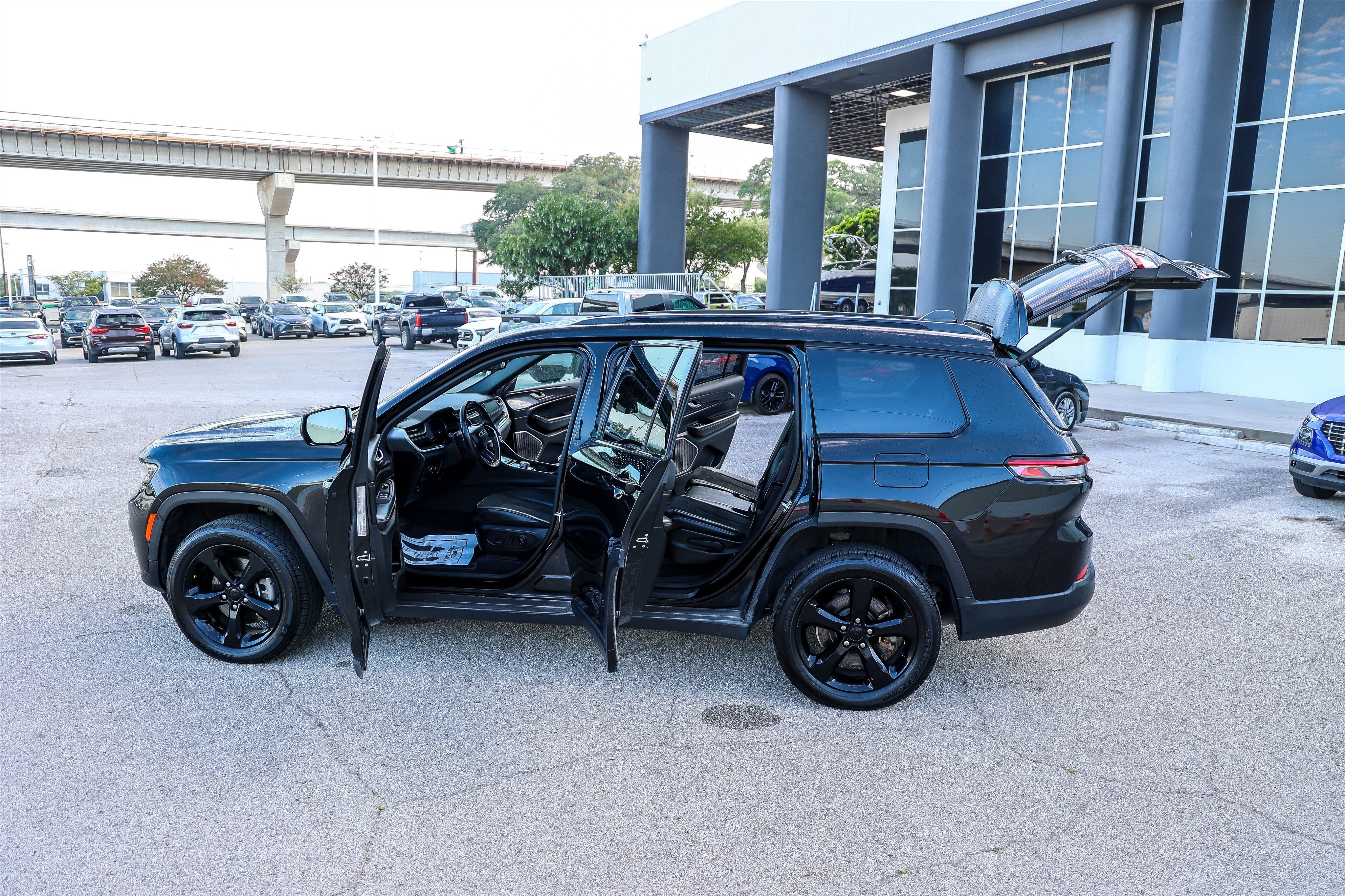 2022 Jeep Grand Cherokee L Altitude