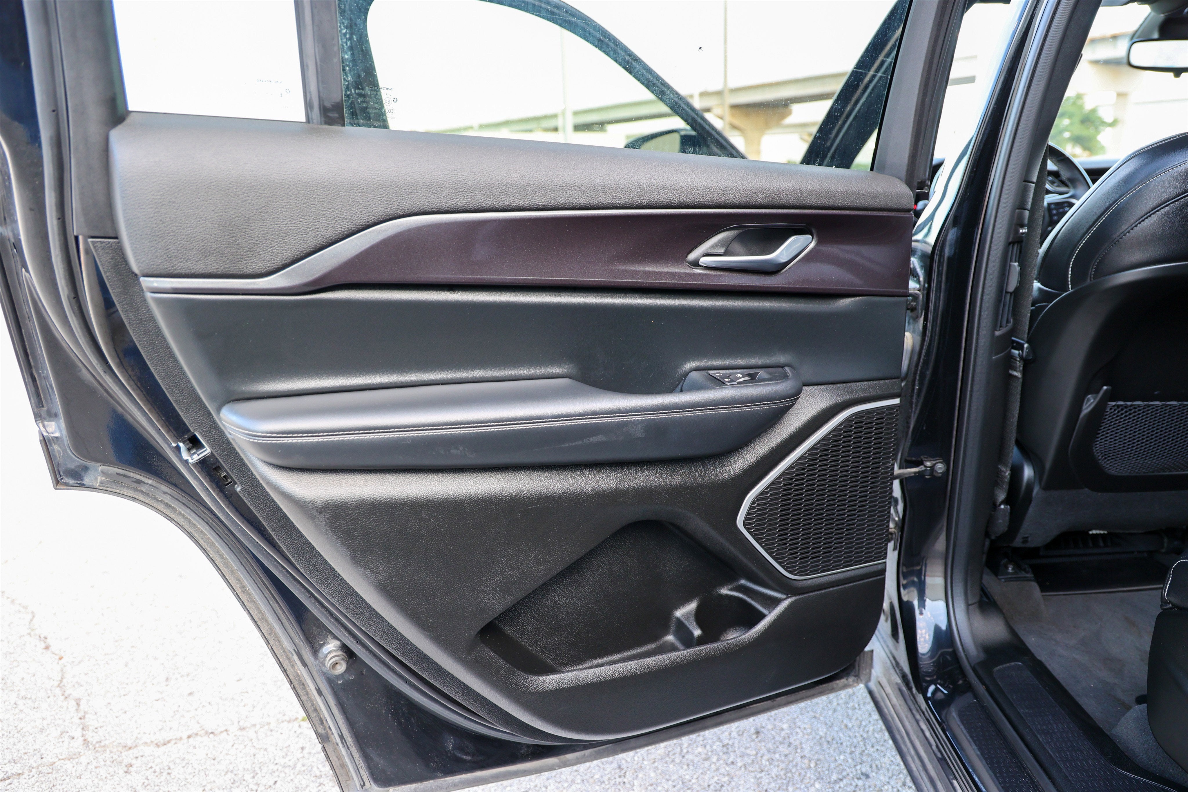 2022 Jeep Grand Cherokee L Altitude