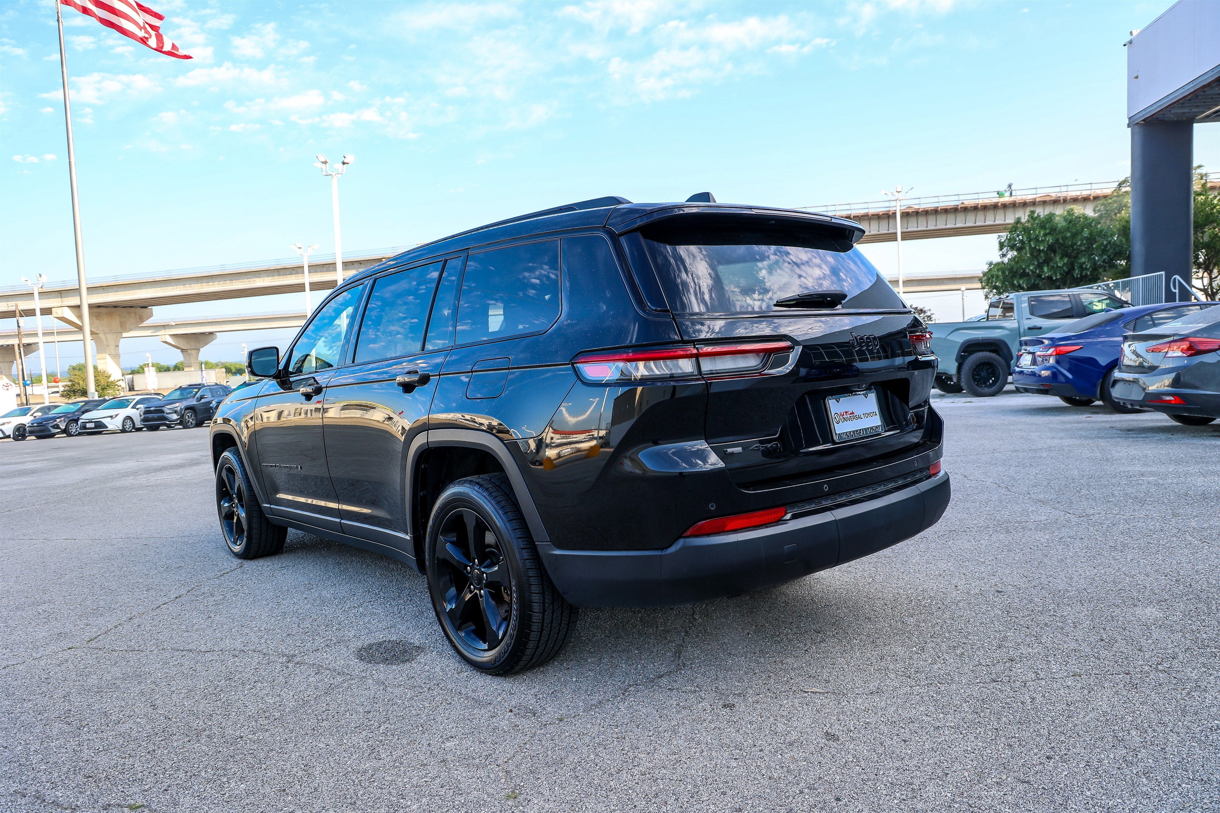 2022 Jeep Grand Cherokee L Altitude