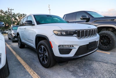 2024 Jeep Grand Cherokee 4DR 4WD