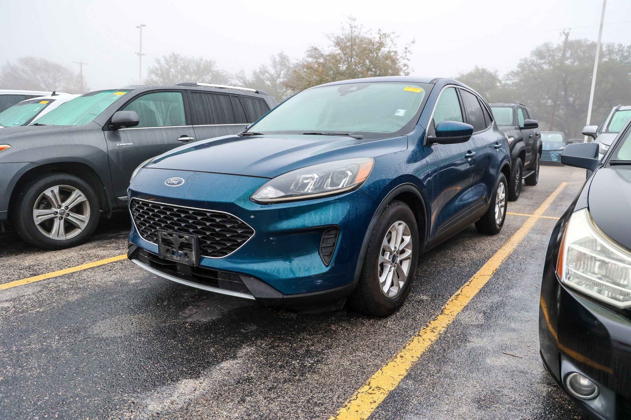 2020 Ford Escape SE