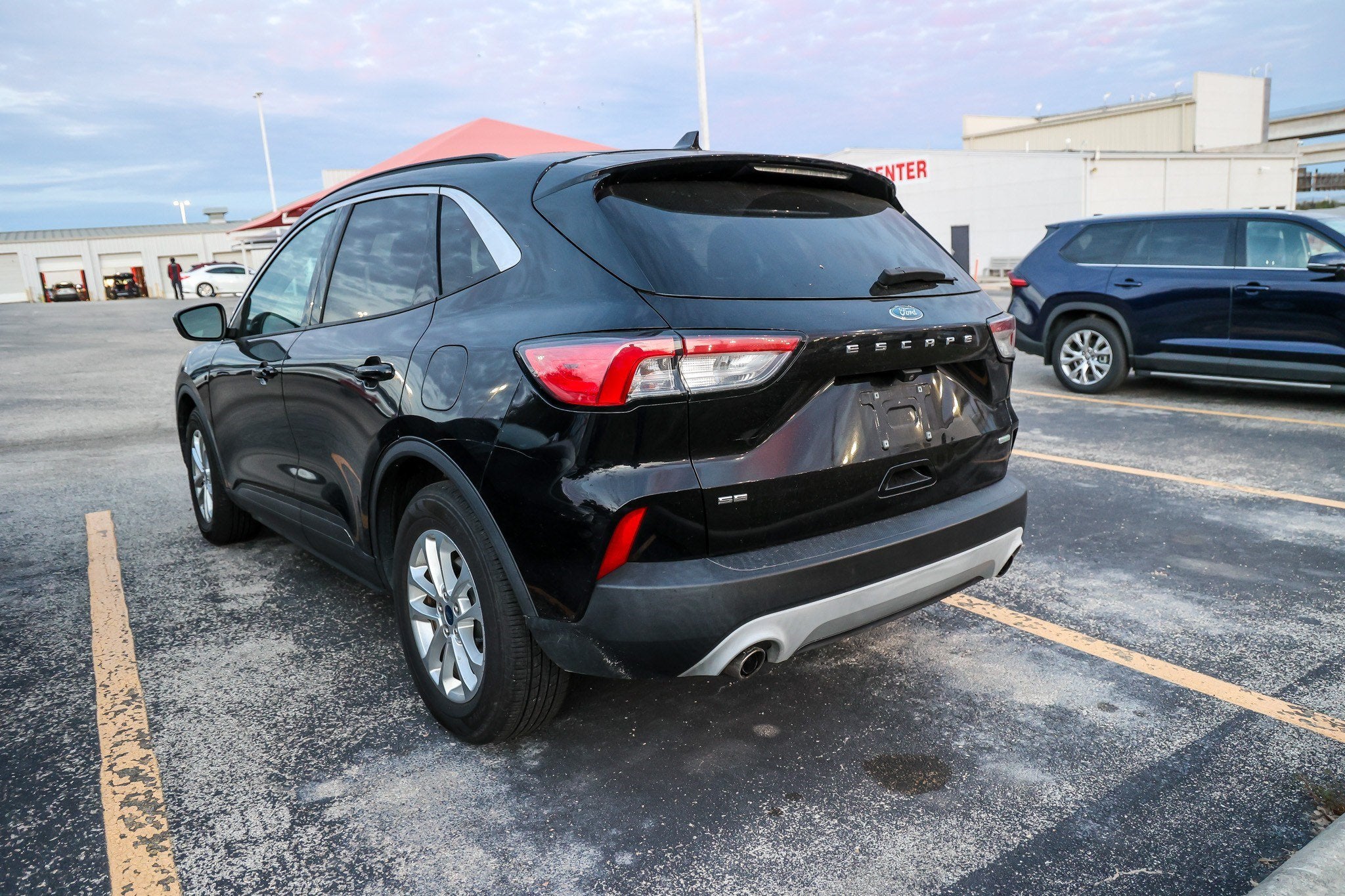 2020 Ford Escape SE