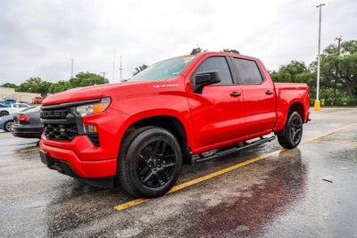 2022 Chevrolet Silverado Custom
