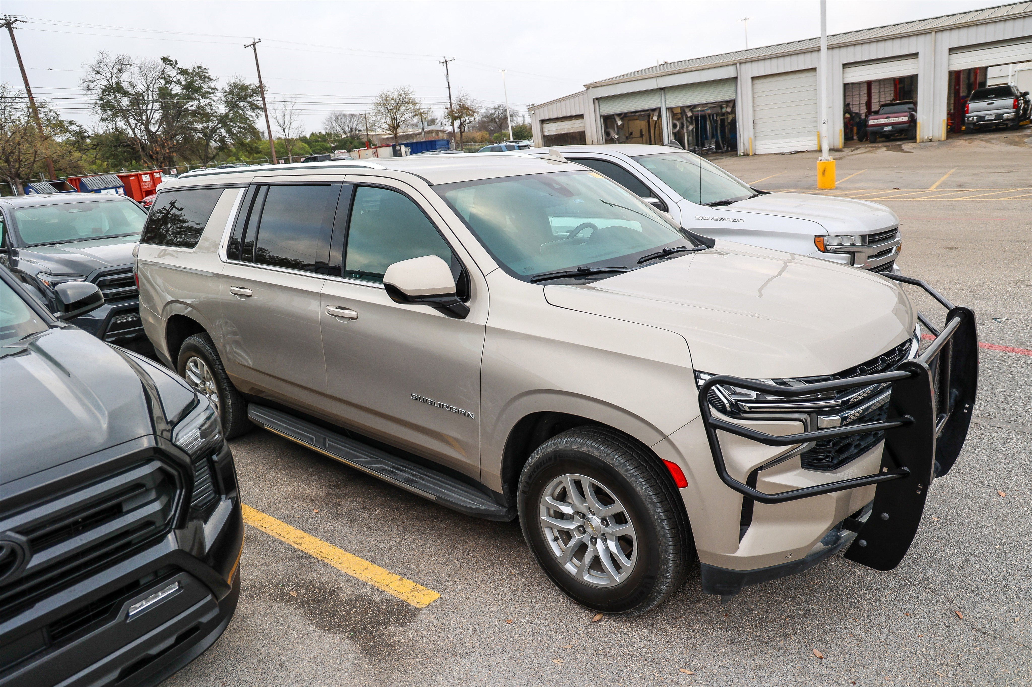 2021 Chevrolet Suburban LS