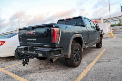 2024 GMC Sierra HD AT4