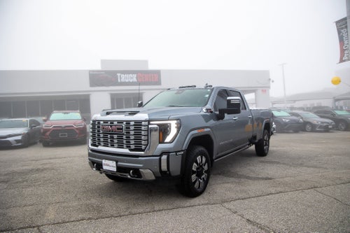 2024 GMC Sierra HD Denali
