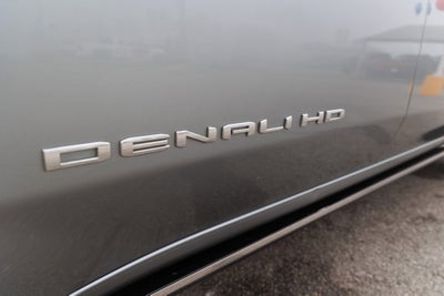 2024 GMC Sierra HD Denali