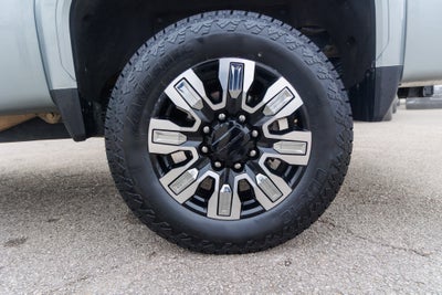 2024 GMC Sierra HD Denali