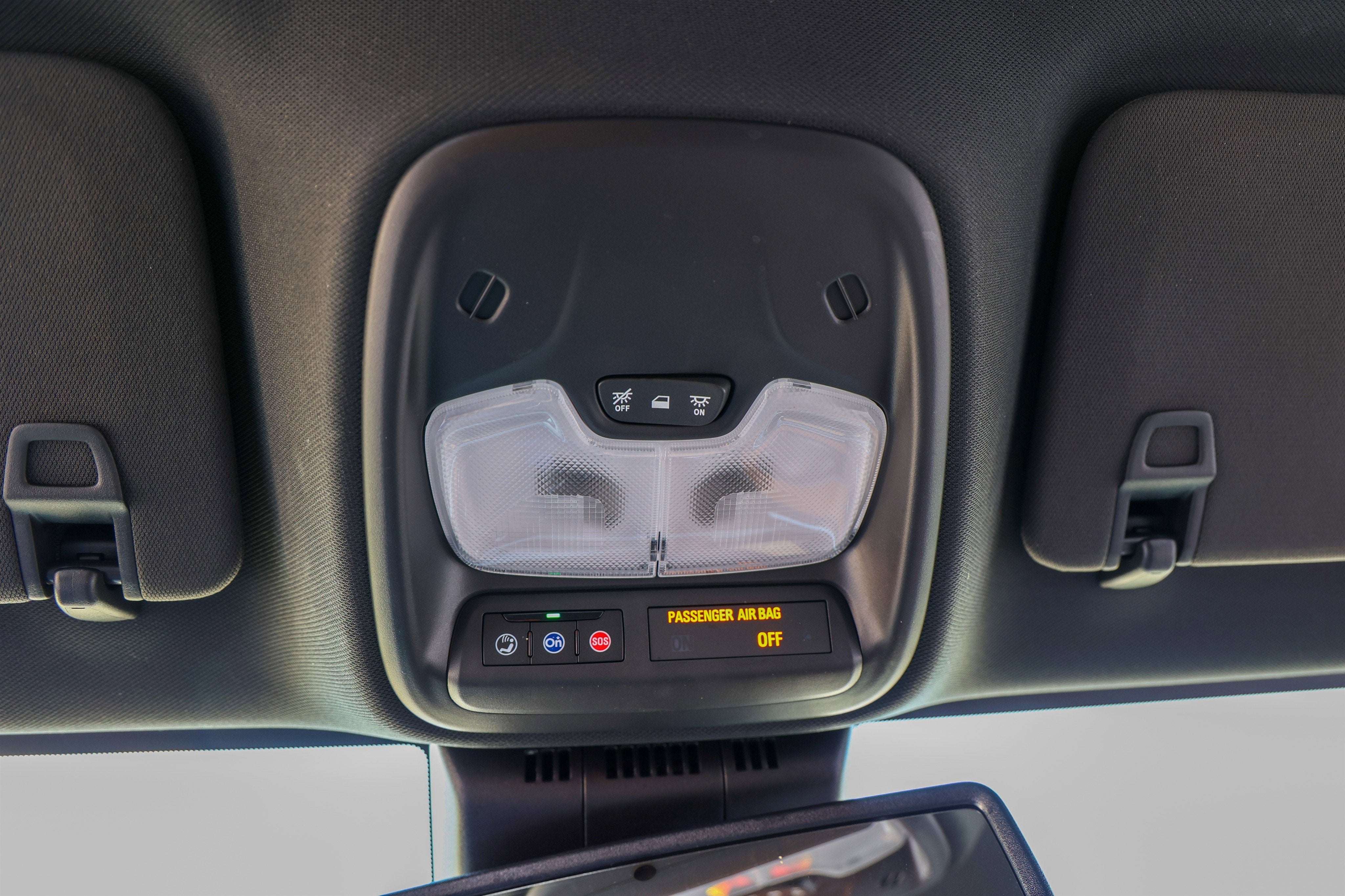 2025 GMC Canyon 4WD AT4