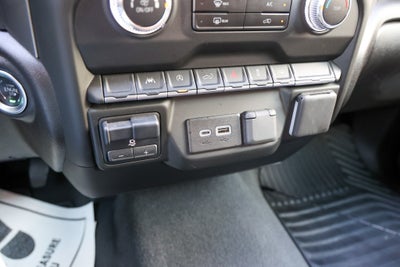 2024 GMC Sierra Pro