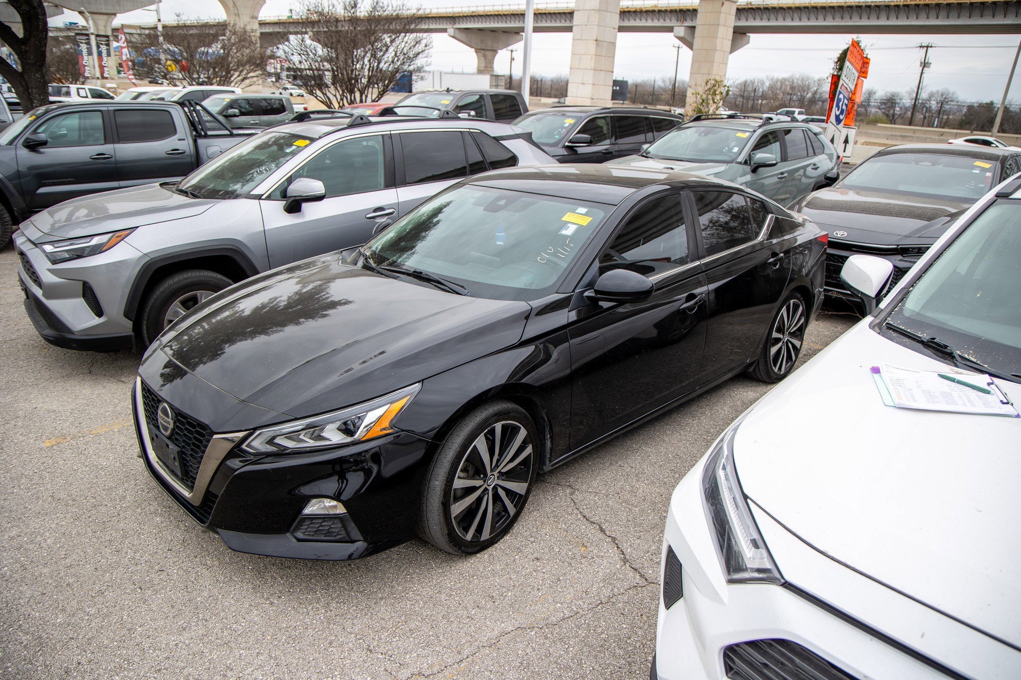 2021 Nissan Altima 2.5 SR