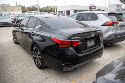 2021 Nissan Altima 2.5 SR
