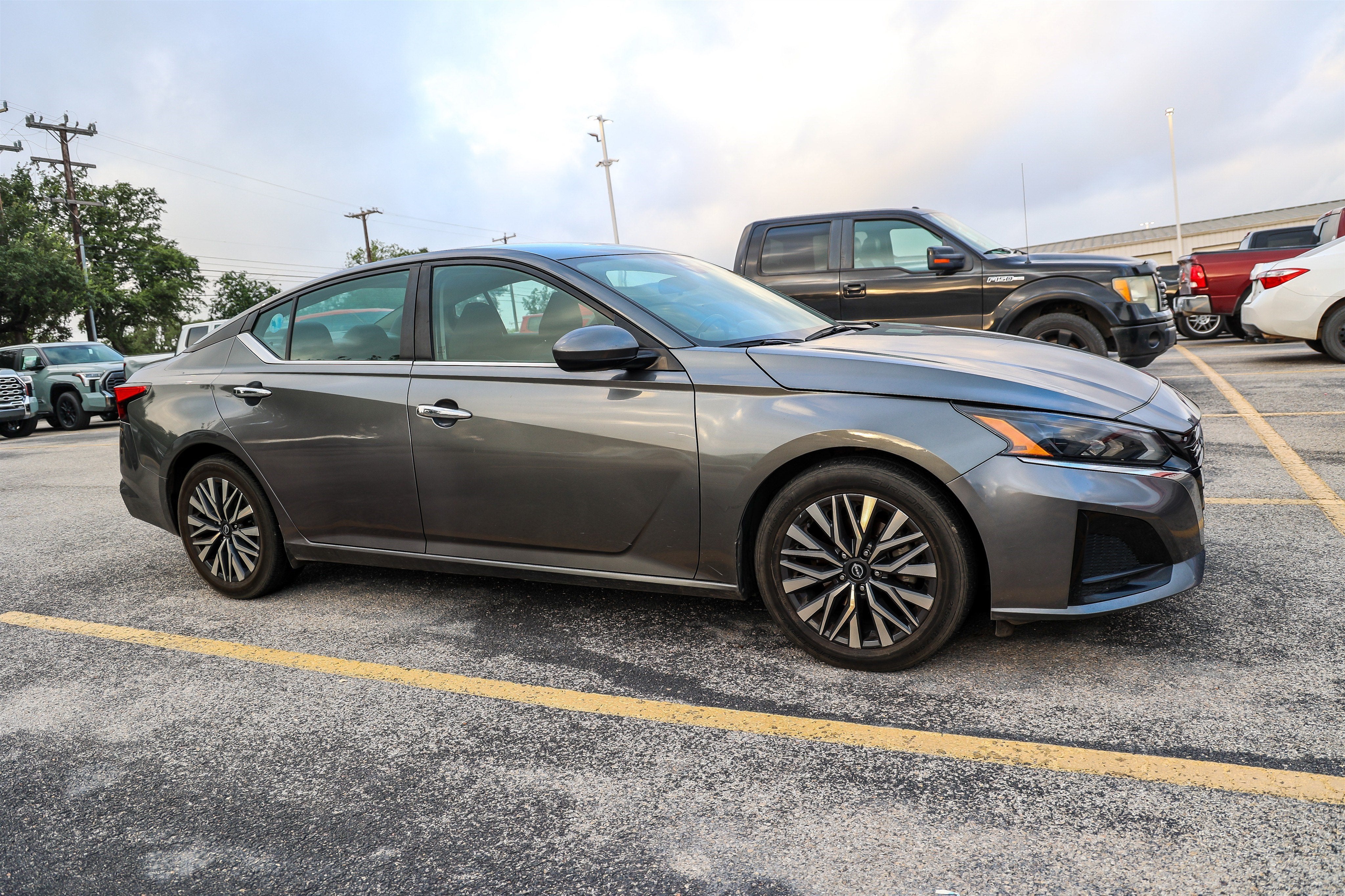 2023 Nissan Altima 2.5 SV