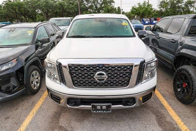 2018 Nissan Titan SV