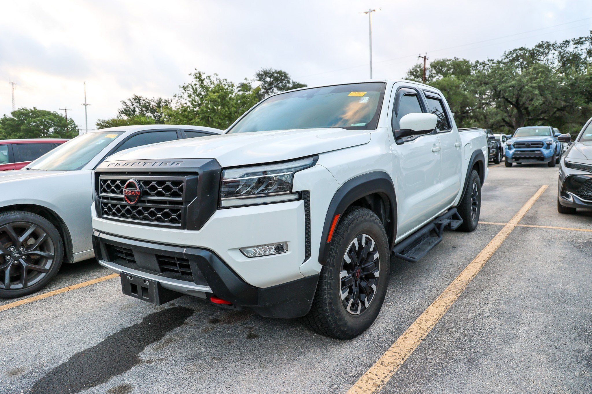 2024 Nissan Frontier PRO-X