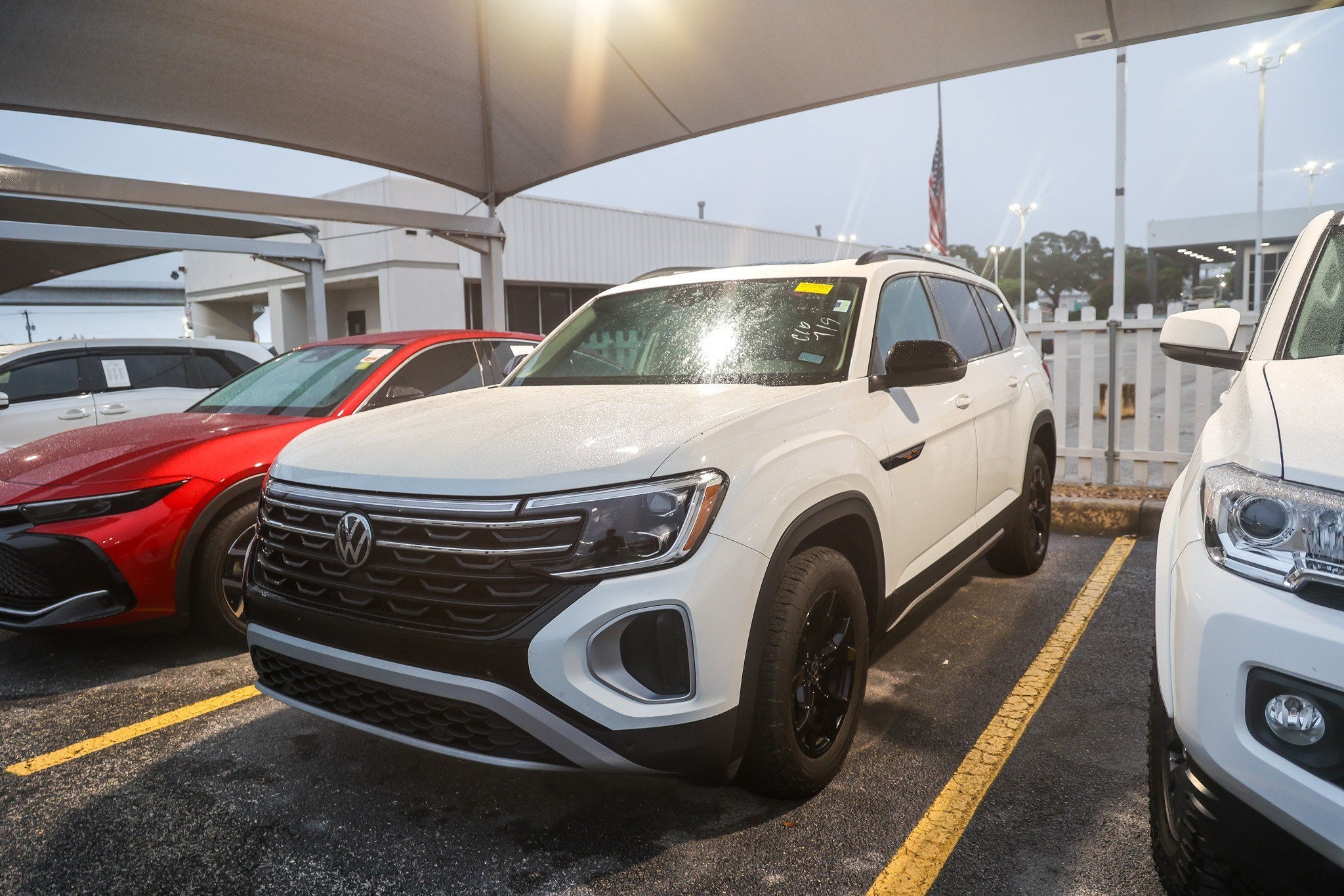 2024 Volkswagen Atlas 2.0T Peak Edition SE w/Technology