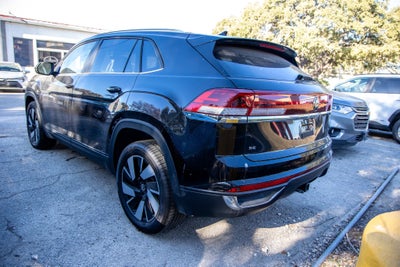 2025 Volkswagen Atlas Cross Sport 2.0T SE w/Technology