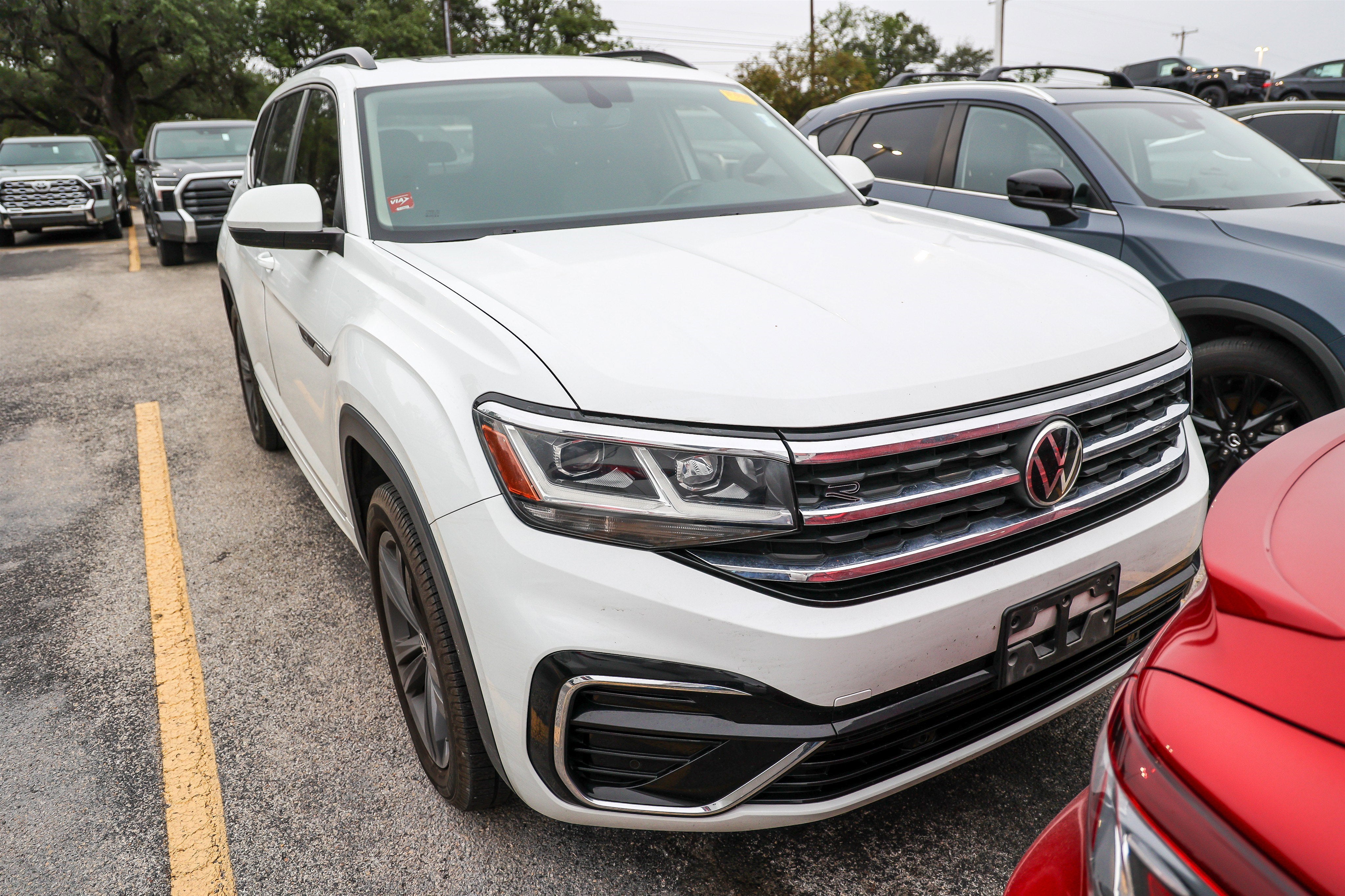 2021 Volkswagen Atlas 3.6L V6 SE w/Technology R-Line