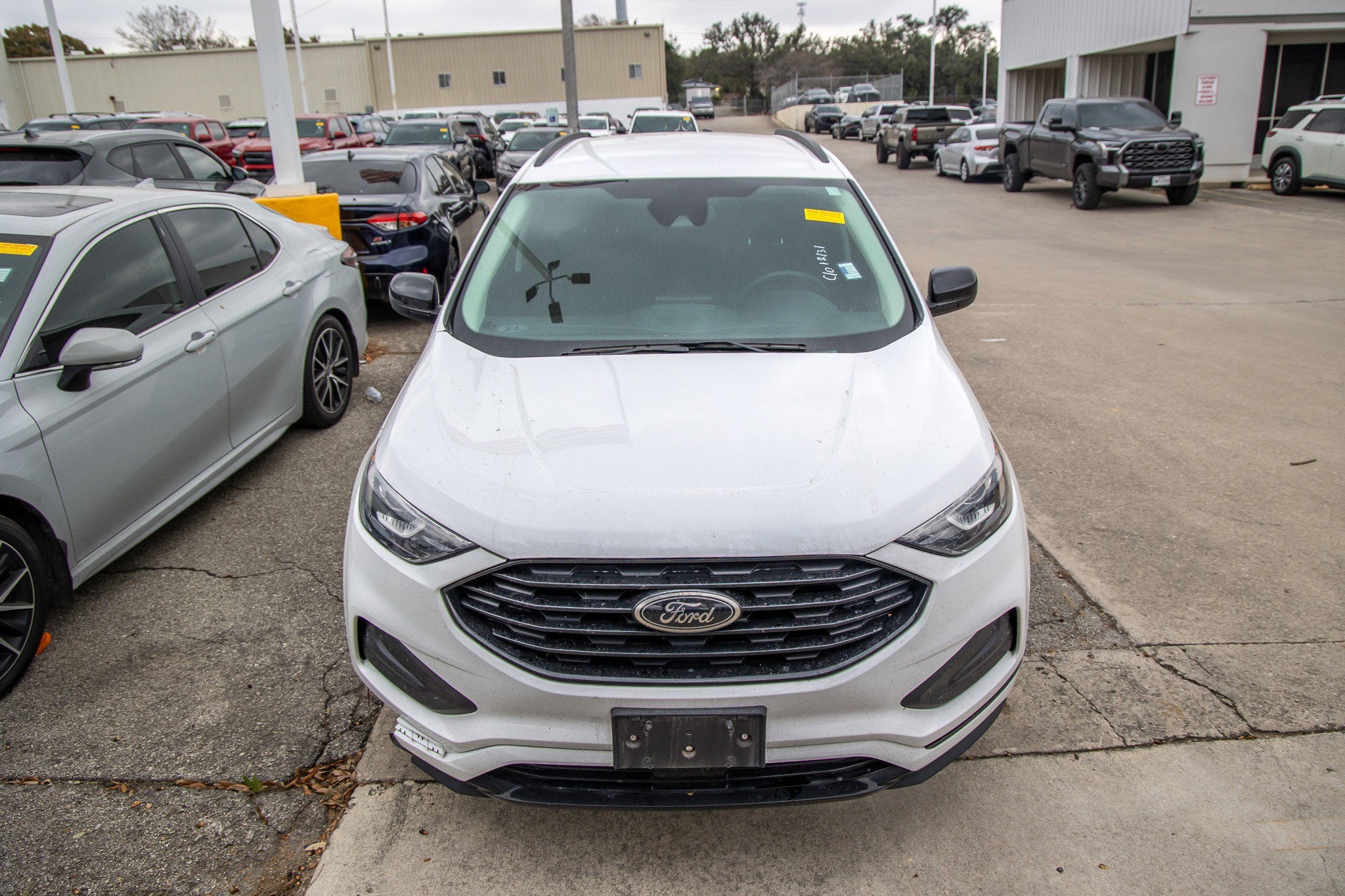 2022 Ford Edge SE
