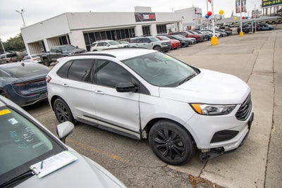 2022 Ford Edge SE