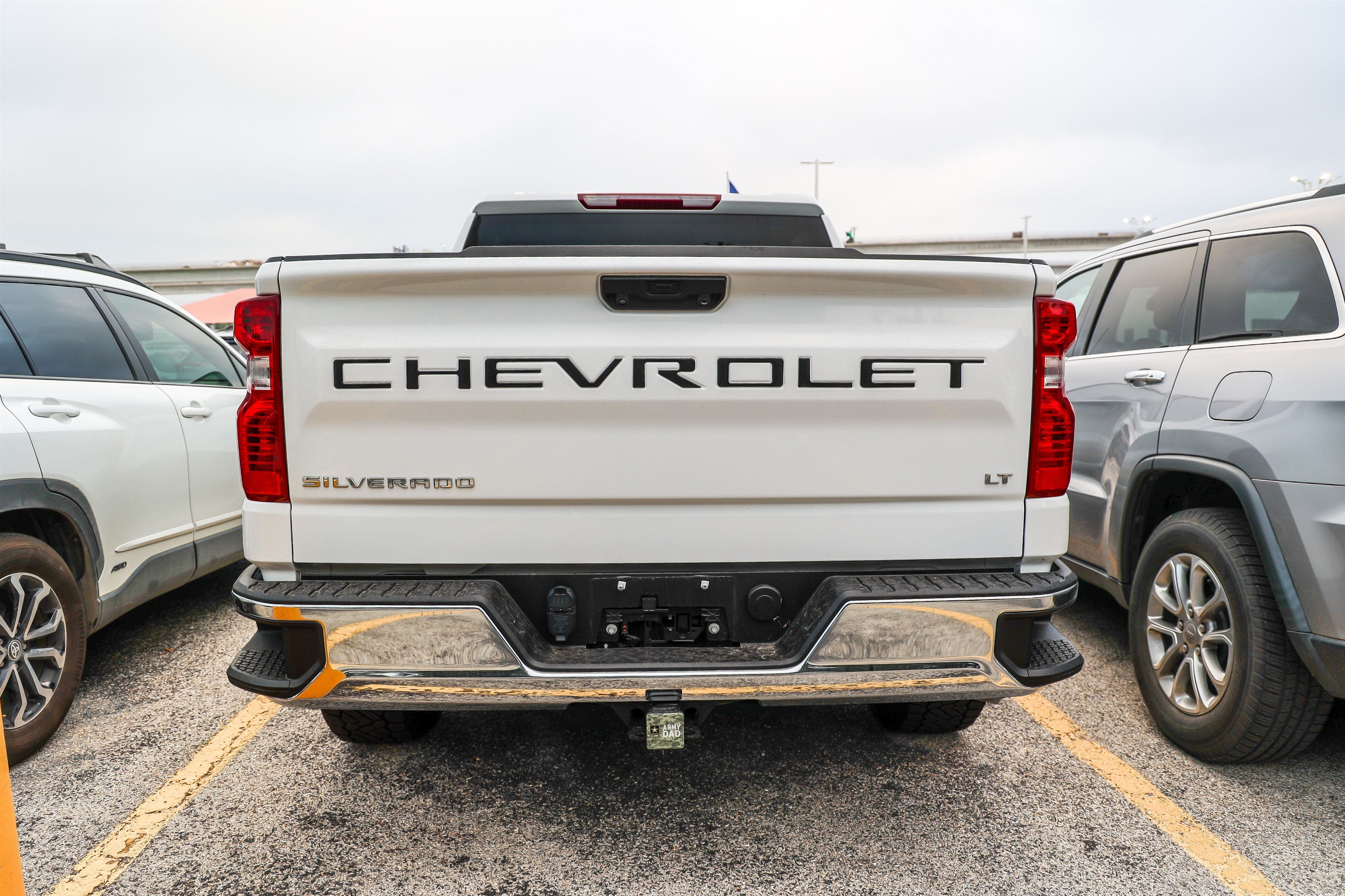 2025 Chevrolet Silverado LT