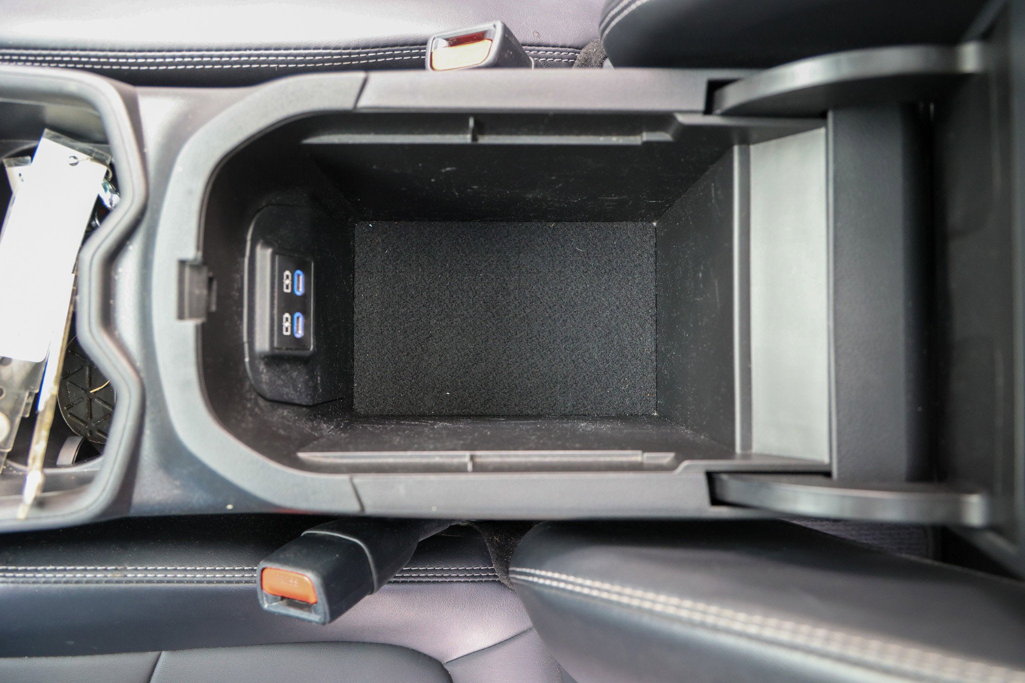 2022 Toyota RAV4 HYBRID Hybrid XLE Premium