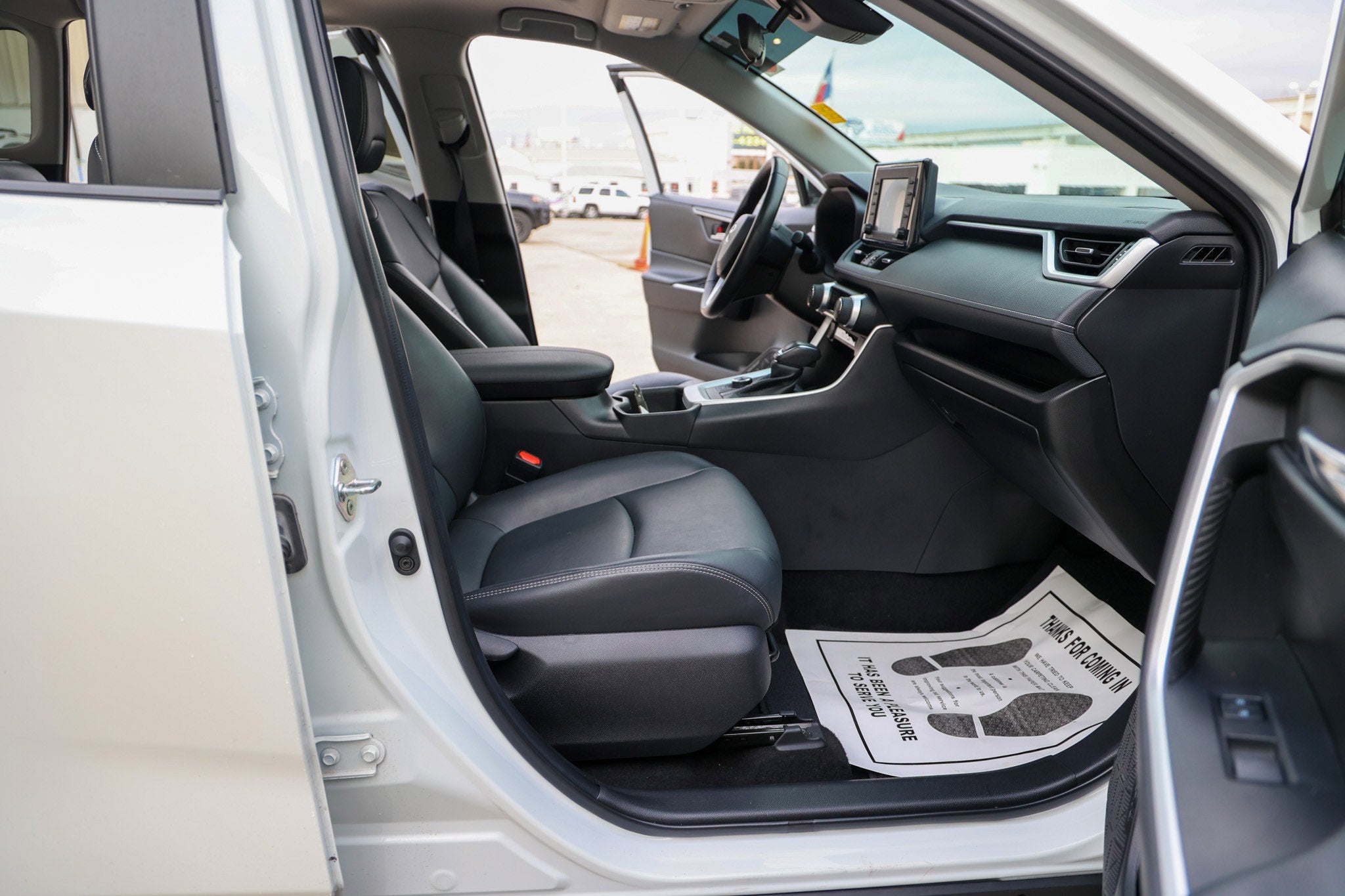 2022 Toyota RAV4 HYBRID Hybrid XLE Premium