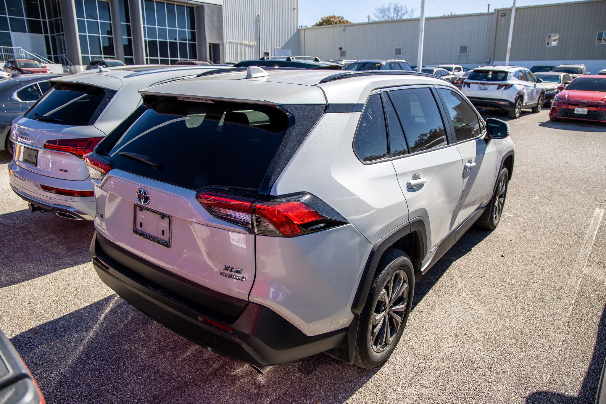 2022 Toyota RAV4 HYBRID Hybrid XLE Premium
