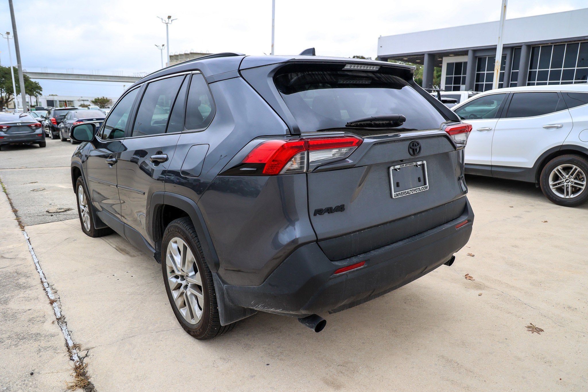 2024 Toyota RAV4 XLE Premium