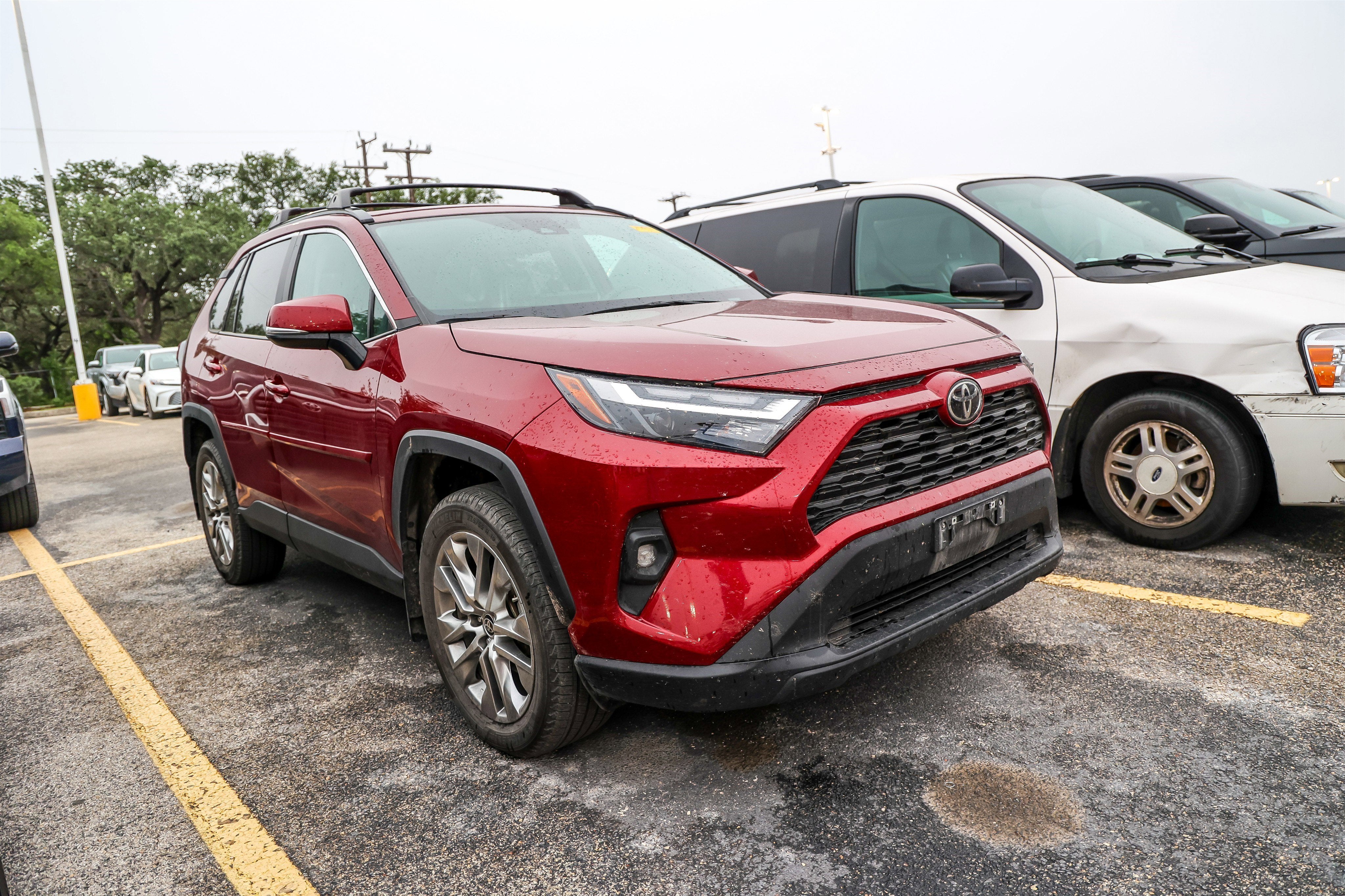2024 Toyota RAV4 XLE Premium