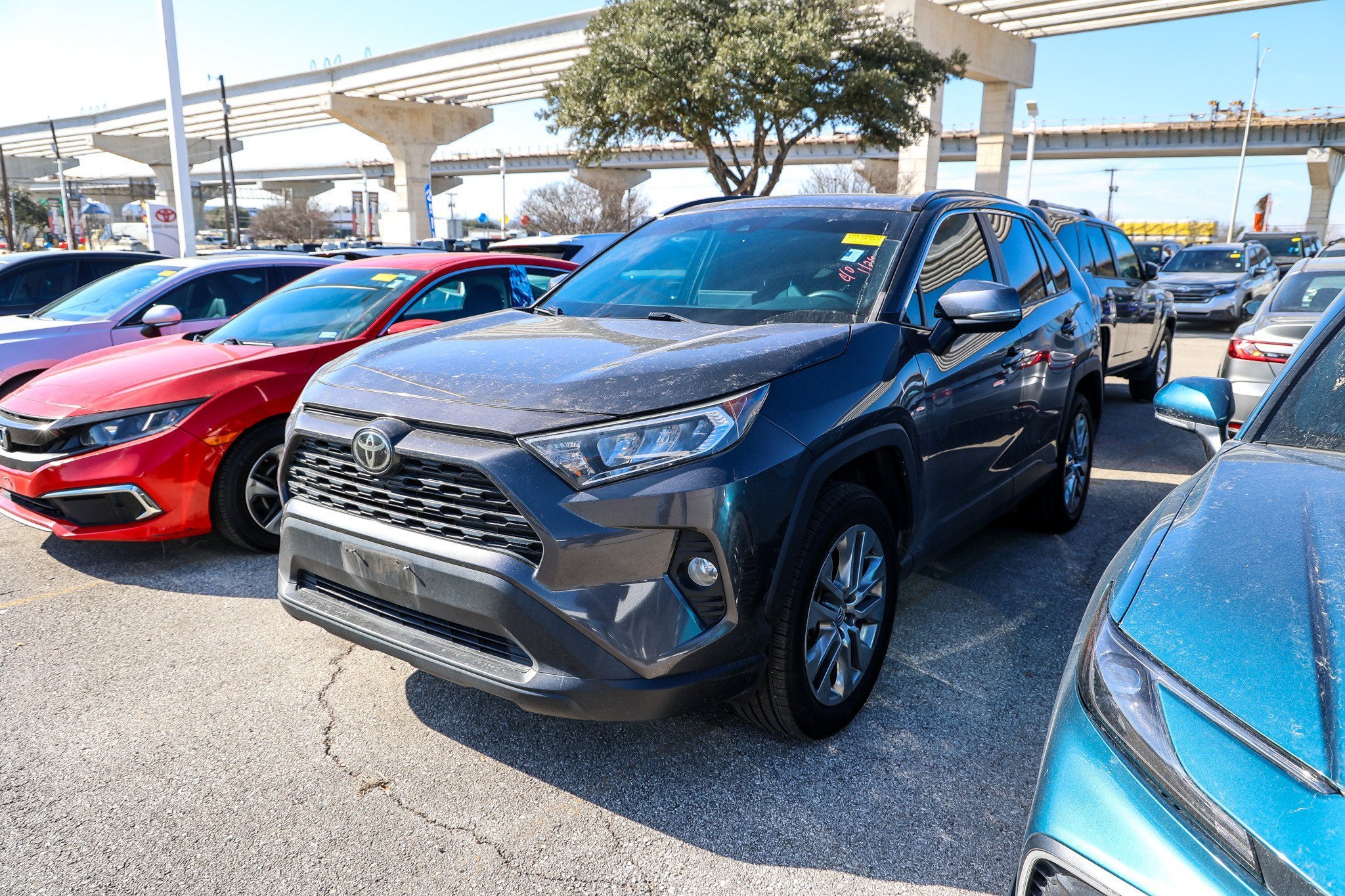 2020 Toyota RAV4 XLE Premium