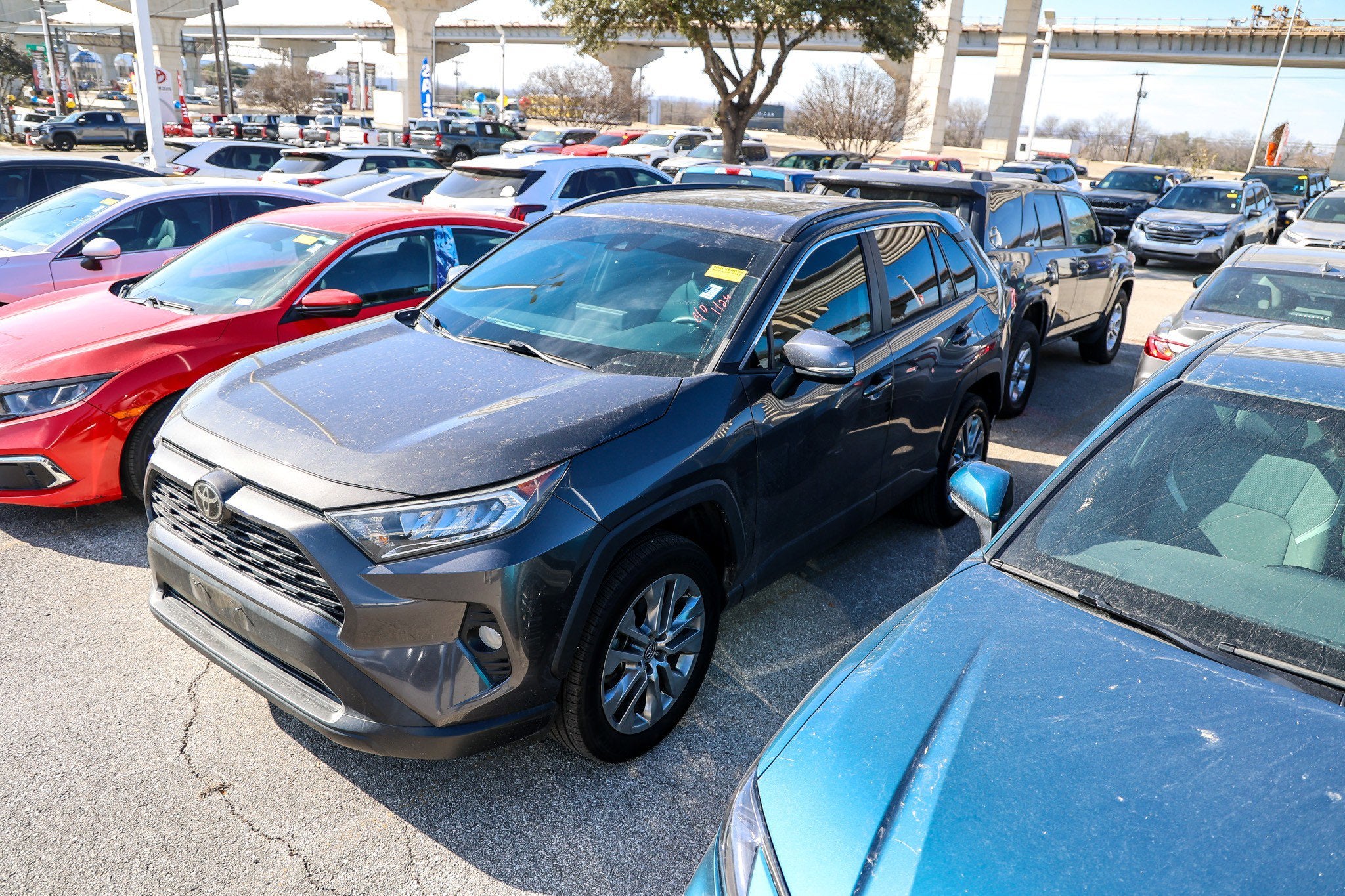 2020 Toyota RAV4 XLE Premium