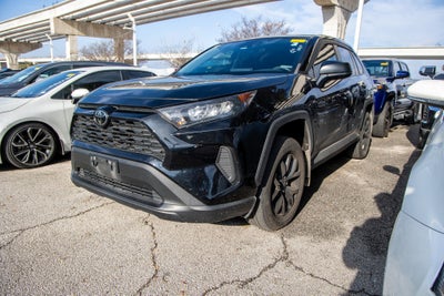 2022 Toyota RAV4 LE