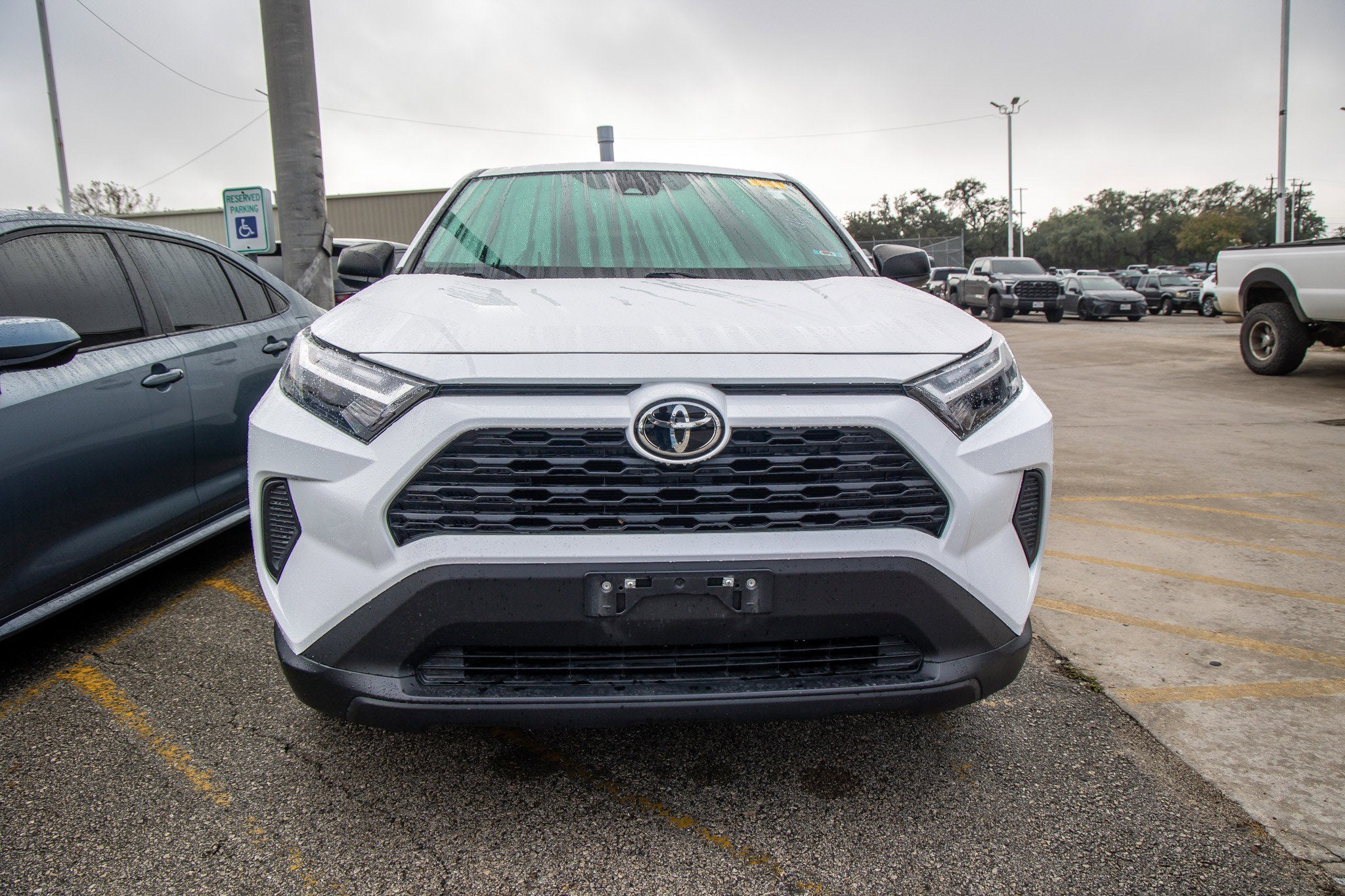2023 Toyota RAV4 LE